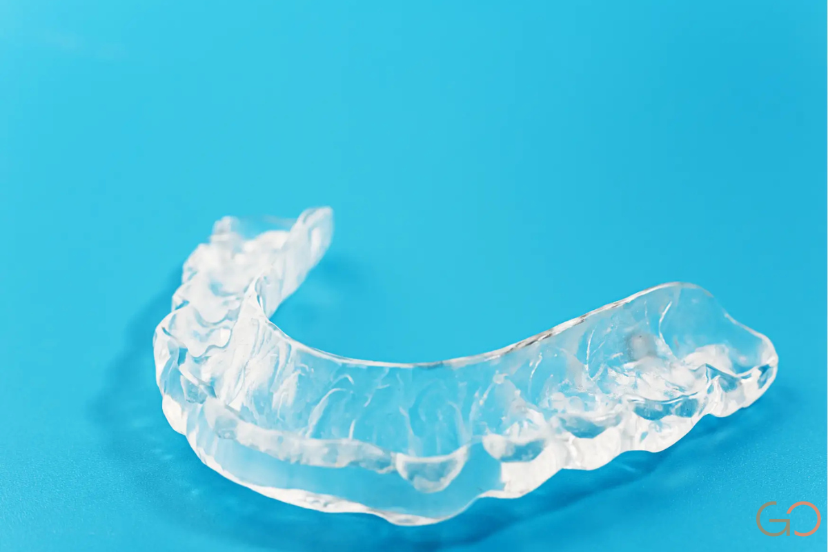 Lee más sobre el artículo Bruxismo y rehabilitación dental: cómo proteger tu tratamiento con férulas