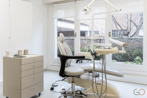 Lee más sobre el artículo Antibióticos en periodoncia: cuándo están indicados